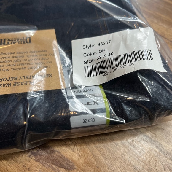 Duluth Trading Co Dark Indigo Men’s Jeans 32 x 30 NWT Relaxed Fit Flex Pants - Picture 3 of 4